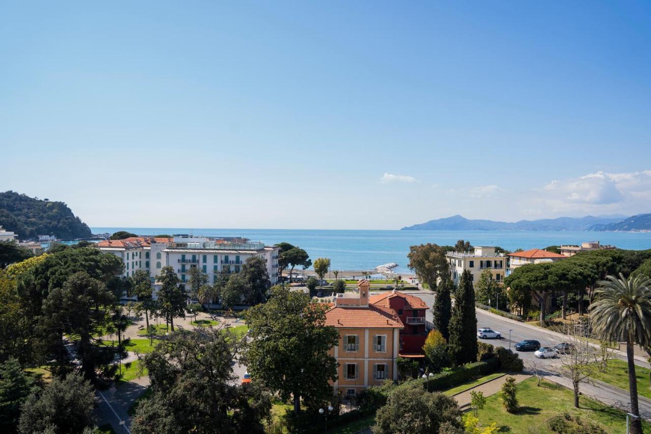 025 - Casa Panoramica In Centro, 90Metri Spiaggia Vista Mare Con Terrazzo Vista Portofino Sestri Levante Esterno foto